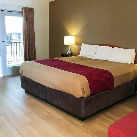 Garden Inn & Suites Oakland Airport-3